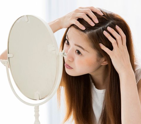 4 Signs of Very Dry Scalp and Need Extra Care