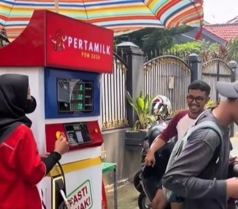 Tired of Pushing the Motorcycle Out of Gas, Motorcyclist Gets Pranked When Stopping at a Pertamini, Turns Out Pertamilk Sells Milk