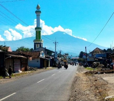 Gunung Slamet Alami Peningkatan Aktivitas Gempa