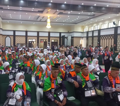 Cerita Jemaah Haji Termuda Kloter I Embarkasi Makassar, Berangkat Sendiri Gantikan Ayah