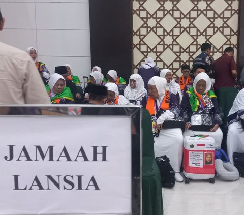 Cerita Jemaah Haji Termuda Kloter I Embarkasi Makassar, Berangkat Sendiri Gantikan Ayah