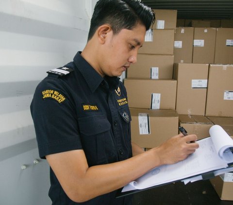 Viral Accused of Collecting 30 Percent Tax on Coffins from Malaysia, Customs Opens Up