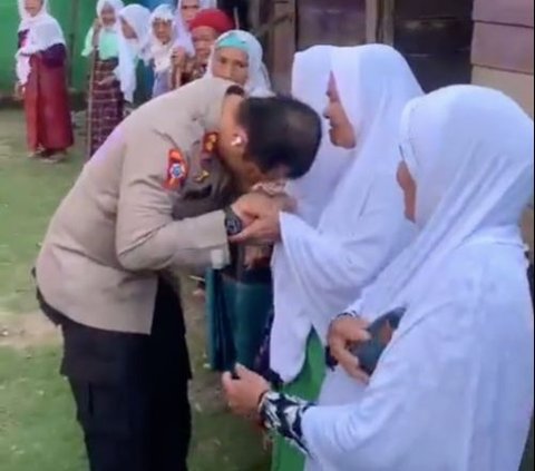 Begini Perlakuan AKBP Yasir Ahmadi ke Para Nenek Jompo, Akhlaknya Dipuji Didoakan jadi Jenderal