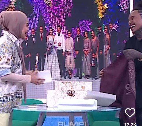 Pesta Mewah Sampai Dihadiri Presiden, Ini Souvenir Pernikahan Mahalini dan Rizky Febian