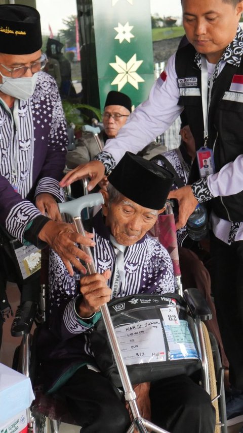 449 Jemaah Haji Asal Sumsel Segera Terbang ke Madinah, 90 Persen Punya Risiko Tinggi