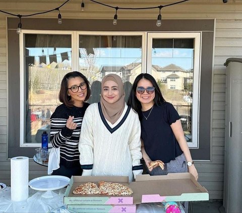 Potret Kehidupan Baru Cindy Fatikasari & Keluarga di Kanada, Kumpul dengan Orang Indonesia & Nikmati Pemandangan Sangat Indah