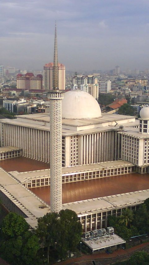 Astaga, Tarif Parkir Liar di Dekat Masjid Istiqlal Rp150 Ribu, ini Tampang Para Pelakunya