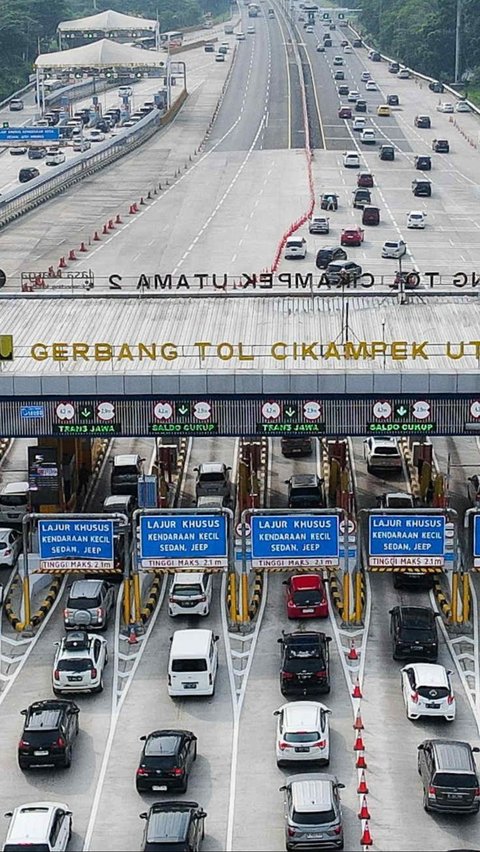 Libur Panjang Berakhir, Volume Kendaraan di Tol Trans Jawa Masih Tinggi