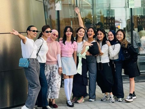 10 Gaya Kece Syahnaz Jalan-jalan di Korea Selatan, Penampilannya bak ABG