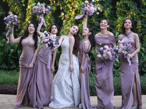 Model Bridesmaid Pernikahan Artis Indonesia, Gaun Pengiring Mahalini dan Rizky Febian Cantik Banget