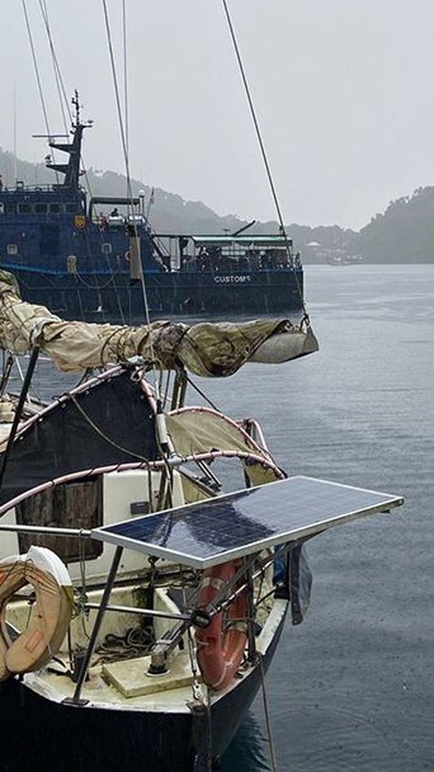 Bea Cukai Amankan Kapal Misterius Berbendera Australia di Banda Neira