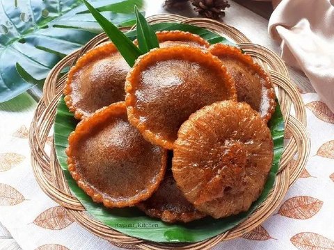 <b>Kue Cucur</b>