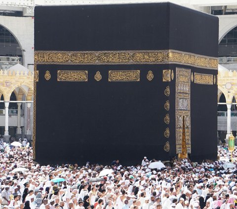 Unable to Fulfill the Fifth Pillar of Islam? Here are 5 Practices that Have Rewards Equivalent to Hajj and Umrah