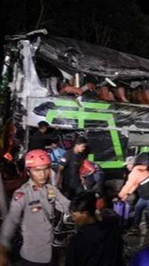 Jeritan Siswa Korban Kecelakaan Maut Terekam Live TikTok, Bus Rem Blong di Subang