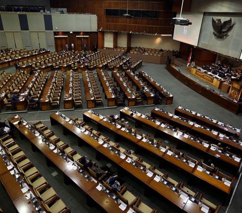 Tak Terbujuk Rayu Kekuasaan, PDIP dan PKS Bisa Jadi Oposisi Kuat di Parlemen Gabung Kekuatan Sipil