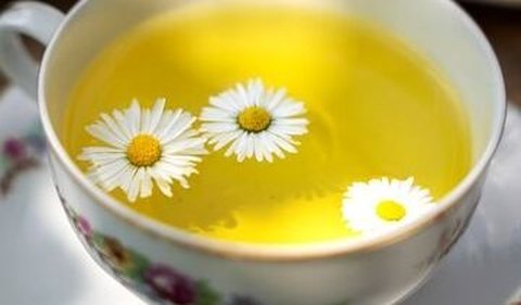 9. Chamomile: Teh untuk Ketenangan Pikiran