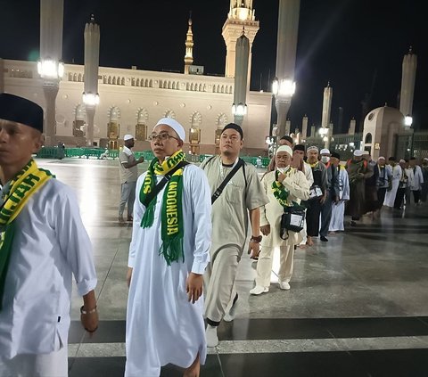 Tiba di Madinah, Jemaah Haji Indonesia Mulai Berkunjung ke Raudhah Tanpa Registrasi