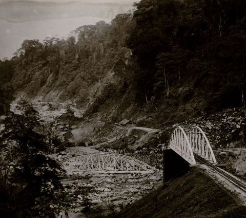 Kilas Balik Banjir Bandang di Lembah Anai Tahun 1892, Infrastruktur Rusak Berat
