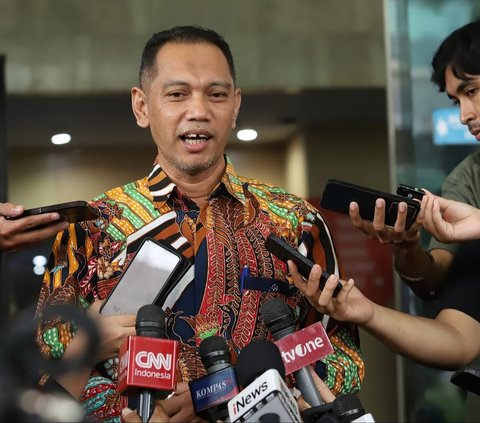 FOTO: Ekspresi Wakil Ketua KPK Nurul Ghufron Usai Jalani Sidang Dugaan Pelanggaran Etik Terkait Mutasi ASN Kementan