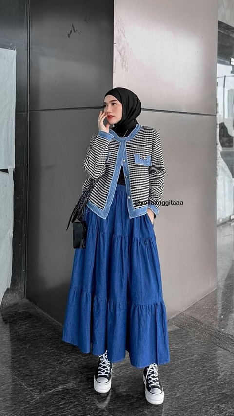 Inspirasi 3 Look Touch of  Navy Blue, Style Kasual hingga Elegan<br>