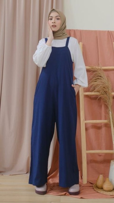 6. Lozy Hijab Lilac Linen Jumpsuit<br>