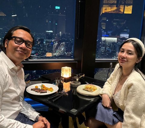 Suspected Dating, 9 Intimate Photos of Gofar Hilman and Cupita Gobas Stir Netizens' Comments, Ready to Get Married?