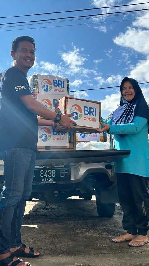 BRI Peduli Salurkan Bantuan untuk Warga Terdampak Banjir di Sumatera Barat