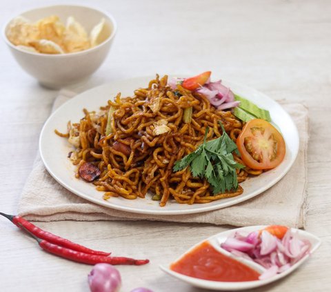 Aceh Noodles Recipe ala Restaurant, Spicy with Abundant Spices