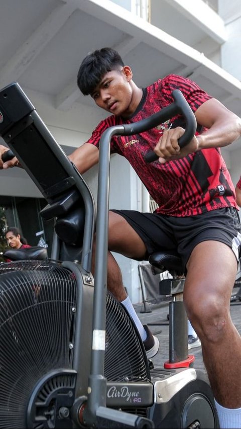 FOTO: Persiapan Menghadapi Tiga Laga Bergengsi Dunia, Timnas Indonesia U-20 Fokus Pemusatan Latihan Fisik di GBK