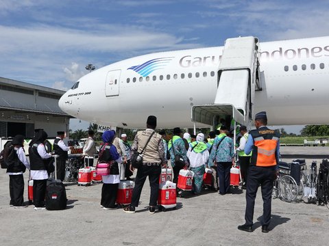 Chronology of the Moments of Garuda Indonesia Plane Carrying Makassar Hajj Pilgrims Caught Fire in the Air