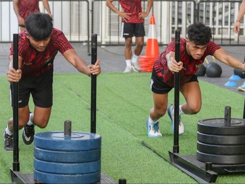 FOTO: Wajah-Wajah Pantang Menyerah Timnas Indonesia U-20 Saat Digembleng dengan Latihan Fisik Berat ala Marinir AS