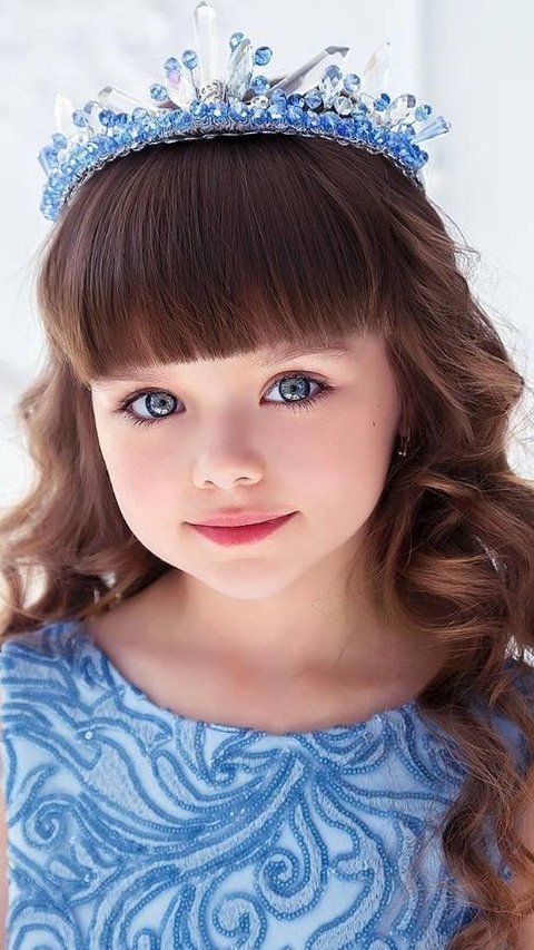 This is the beauty of Anastasiya who was once dubbed the most beautiful child in the world.