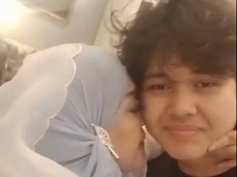 Potret Adrian Bago Anak Paramitha Rusady Genap Berusia 17 Tahun, Makin Tampan dan Tinggi