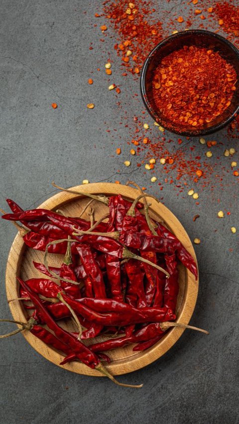 6 Tips to Cool Down Your Tongue After Eating Spicy Food | trstdly ...