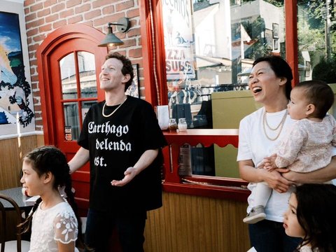 Fun Portrait of Mark Zuckerberg's 40th Birthday, Celebrated with Family