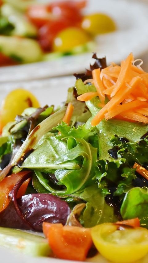 <b>Resep Mixed Greens dengan Citrus Dressing</b><br>