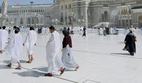 Hal-Hal yang Penting Diperhatikan Jemaah Haji Perempuan