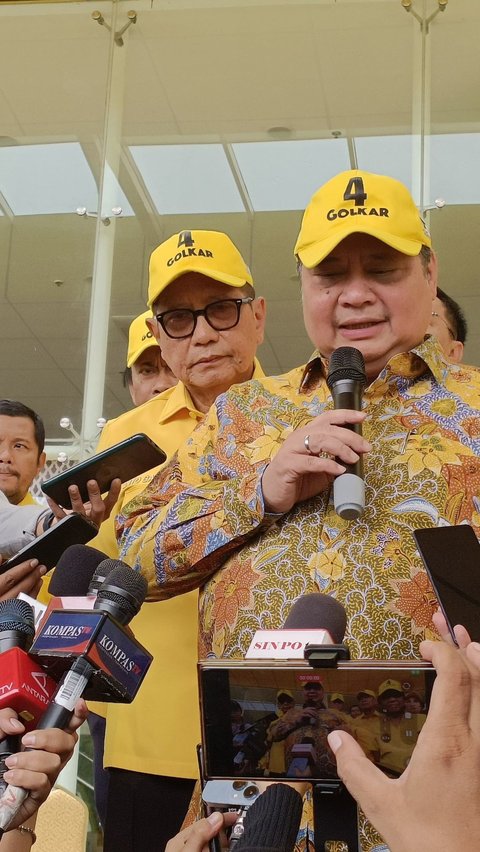 <br>Peluang Golkar Usung Khofifah-Emil Dardak di Pilgub Jatim, Airlangga: Seperti Itu Kira-Kira