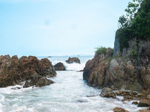 Pesona Pantai Marina di Lampung Selatan, Cocok Jadi Tempat Habiskan Waktu di Akhir Pekan