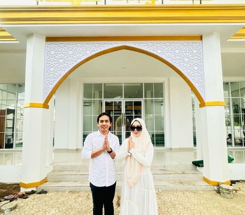 Potret Fenny Frans dan Suami yang Dulunya Sopir Angkot, Rumah Tangga Crazy Rich Makassar yang Kini Jadi Sorotan