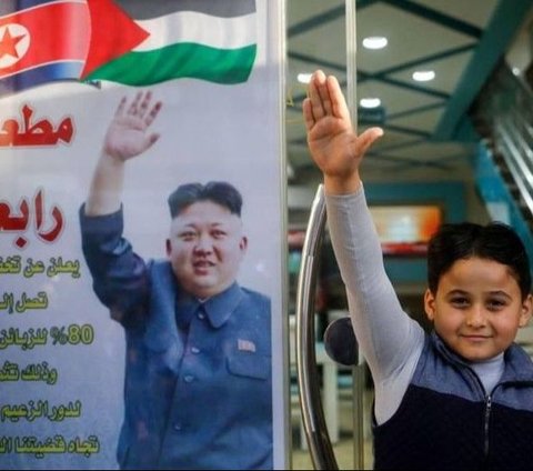 Known for Being Cruel and Authoritarian, Kim Jong-un is Actually Loved by the Palestinian People, North Korean Citizens Await His Arrival