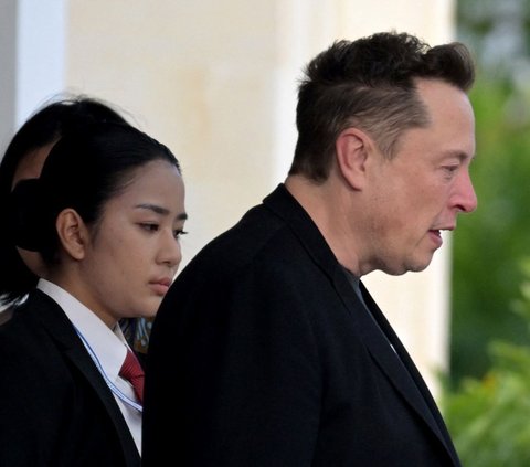 FOTO: Tiba di Bali dengan Jet Pribadi, Elon Musk Siap Sebar Starlink hingga Pelosok Negeri Indonesia