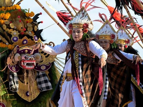 FOTO: Ritual Pemurnian Air Sambut Hari Pertama Perhelatan World Water Forum ke-10 di Bali