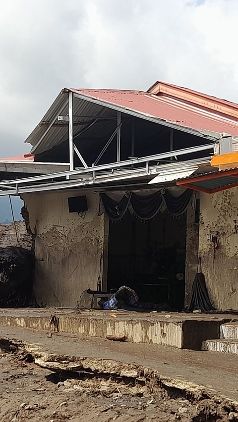 Sepekan Masa Tanggap Darurat Bencana, 12 Korban Banjir Lahar Dingin di Sumbar Masih Belum Ditemukan