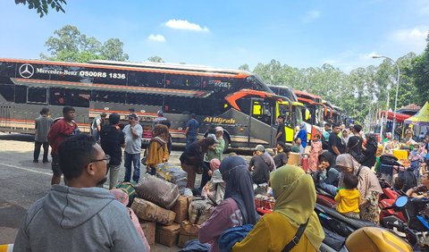 Di mana penyumbang utama inflasi dari kelompok transportasi adalah tarif angkutan udara dengan andil inflasi sebesar 0,06 persen,