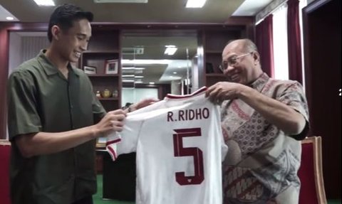 Momen Kapten Timnas Rizky Ridho Balik Ngampus, Datangi Rektor lalu Minta Maaf