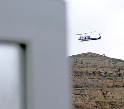 FOTO: Detik-Detik Helikopter yang Ditumpangi Presiden Iran Ebrahim Raisi Lepas Landas Sebelum Akhirnya Jatuh di Pegunungan