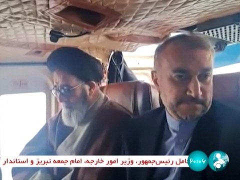 FOTO: Detik-Detik Helikopter yang Ditumpangi Presiden Iran Ebrahim Raisi Lepas Landas Sebelum Akhirnya Jatuh di Pegunungan