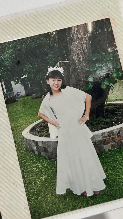 Intip Foto Masa Kecil Larissa Chou, Ternyata Sudah Cantik Sejak Dulu