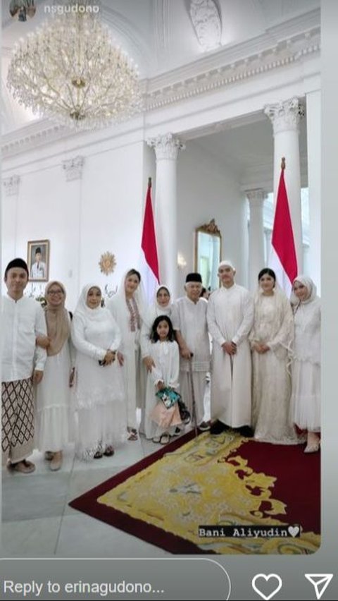 Foto bersama keluarga besar Erina di Istana Bogor.